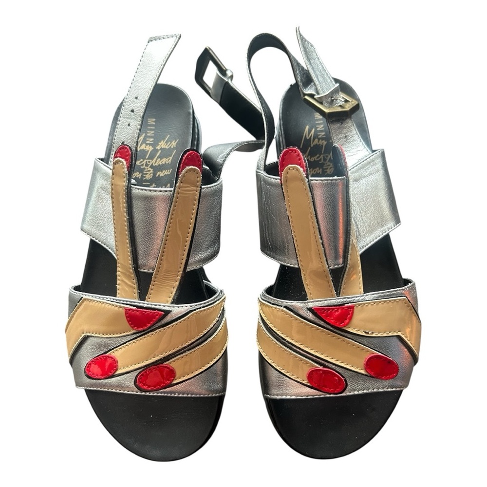 Minna Parikka Silver and Tan Sandals with peace sign 6 1/2 /7